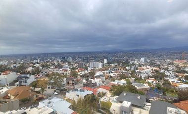 Departamento en Renta en Nivel Diez $3,500 Dlls por mes AMUEBLADO Y EQUIPADO