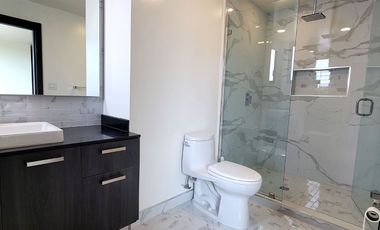 Departamento en Renta en Nivel Diez $3,500 Dlls por mes AMUEBLADO Y EQUIPADO
