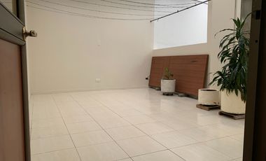 Arriendo Apto en el Barrio San José