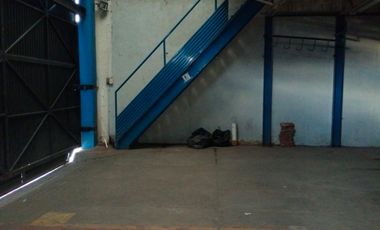SE RENTA OFICINAS CON BODEGA EN ESQUINA!!! 📍Col Ganadera
