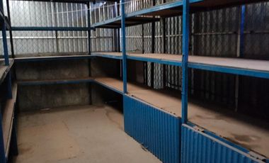 SE RENTA OFICINAS CON BODEGA EN ESQUINA!!! 📍Col Ganadera