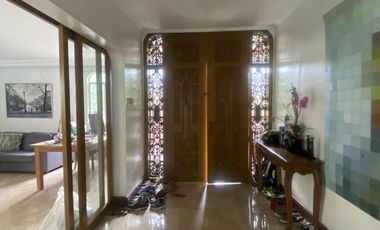 800 sqm. Grand Estate in Dasmariñas Village – With Pool and Spacious Grounds near Makati CBD