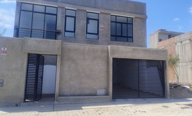 URB. BOULEVARD DE MIRAFLORES COUNTRY CLUB  1