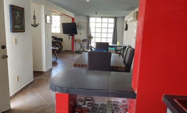 Casa con alberca, fracc. Joyas del Marqués