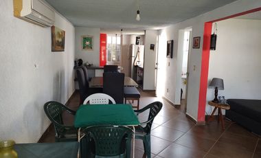 Casa con alberca, fracc. Joyas del Marqués