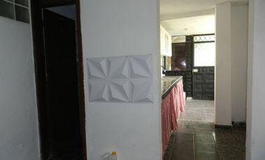 DEPARTAMENTO CON LOCAL