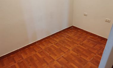 ALQUILO PRACTICO DEPA EN 3ER PISO - SURCO PUEBLO