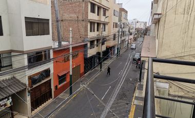 ALQUILO PRACTICO DEPA EN 3ER PISO - SURCO PUEBLO