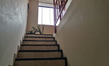 ALQUILO PRACTICO DEPA EN 3ER PISO - SURCO PUEBLO