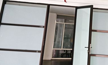 Disewakan Murah Gedung Office Tower The Royal 55 Unit 701