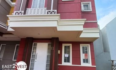 Dijual/Disewakan Rumah Malibu Village Gading Serpong Tangerang Bagus Murah Nyaman Siap Huni