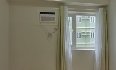 TREES06XXT18: For Rent Semi Furnished 1BR in Trees Residences