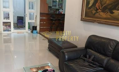 RUMAH MEWAH DI MLATI SLEMAN SHM DALAM FASILITAS LENGKAP DI PERUMAHAN