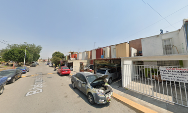 Casa en Calle Bosques de Cedro, El Bosque, Fraccionamiento Paseos de Tultepec II, Estado de México, México ¡NO CRÉDITOS!