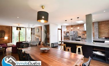 Challuabamba, Venta de Hermosa Casa Estilo Rústico Moderno