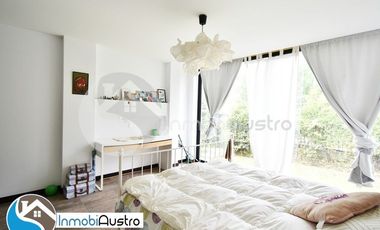 Challuabamba, Venta de Hermosa Casa Estilo Rústico Moderno