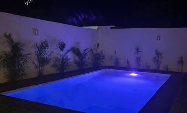 Casa nueva en venta de 1 piso frente a parque con alberca al norte de Mérida