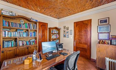 Joya de San Miguel: Casa Kali, Colonial con Jardín Privado