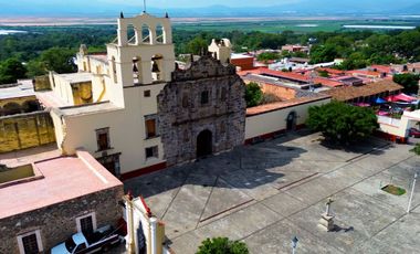 TERRENO DE OPORTUNIDAD EN AMACUECA, JALISCO. 5300 M² CON HUERTA DE PITAYAS