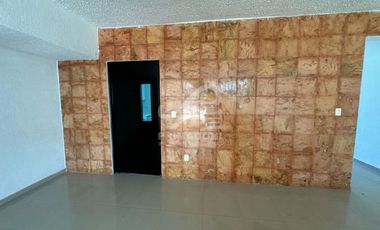 Casa en Venta en Residencial La Hacienda – Atrás de Costco
