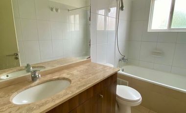 Pasaje El Macizo Poniente 3565