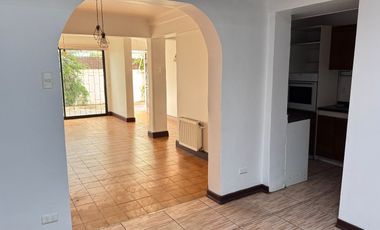 Arriendo Casa Primer Piso – Los Maitenes 946, La Reina
