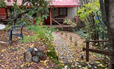 Casa cabaña urbano Los Lleuques turístico Termas de Chillán