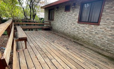 Casa cabaña urbano Los Lleuques turístico Termas de Chillán