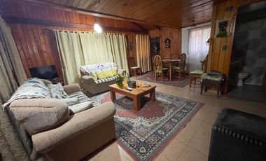 Casa cabaña urbano Los Lleuques turístico Termas de Chillán