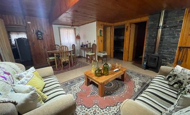Casa cabaña urbano Los Lleuques turístico Termas de Chillán