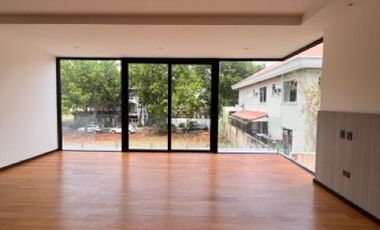 Brand-new house in Hillsborough Alabang Village
