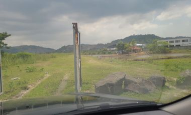 Terreno de venta en vía a Salitre