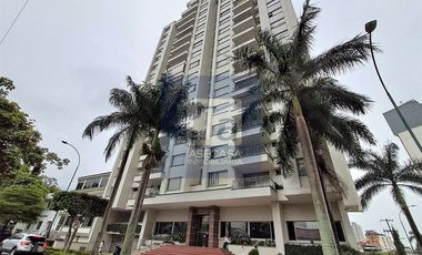 VENTA EXCELENTE APTO INTERLAGOS BOLARQUI