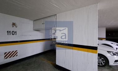 VENTA EXCELENTE APTO INTERLAGOS BOLARQUI