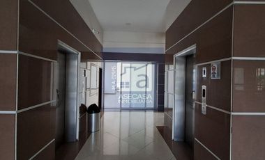 VENTA EXCELENTE APTO INTERLAGOS BOLARQUI