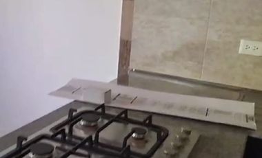 ALQUILO APARTAESTUDIO  EN SAN VICENTE CON SERVICIOS INCLUIDOS $890.000 CON UNA AREA DE