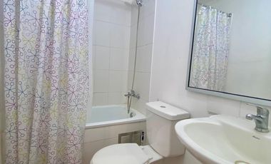 SE ARRIENDA LINDA CASA UBICADA EN VILLA LAS VIOLETAS ENTORNO TRANQUILO Y APACIBLE