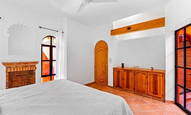 Casa Tres, Casa de Estilo Mexicano-Contemporáneo