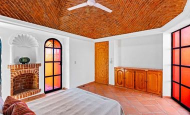 Casa Tres, Casa de Estilo Mexicano-Contemporáneo