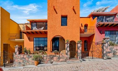 Casa Tres, Casa de Estilo Mexicano-Contemporáneo