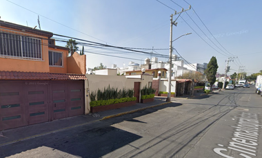 VENTA DE CASA EN CINEMATOGRAFISTAS 342, LOMAS ESTRELLA, IZTAPALAPA, CP. 09890