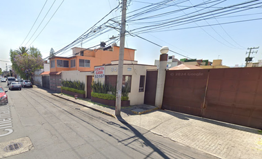 VENTA DE CASA EN CINEMATOGRAFISTAS 342, LOMAS ESTRELLA, IZTAPALAPA, CP. 09890