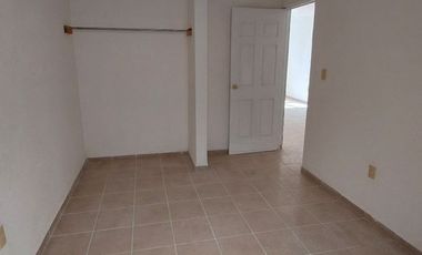 SE VENDE CASA EN CALLE ARQUITECTOS COLONIA BERTHA DEL AVELLANO DE CARDENAS VICTORIA, TAMAULIPAS