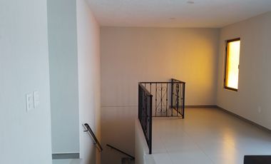 EXCELENTE DEPARTAMENTO EN RENTA EN TONALÁ CENTRO