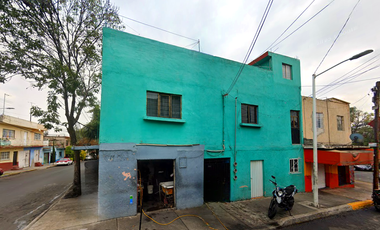 BONITA CASA EN VENTA DE RECUPERACION BANCARIA UBICADO EN OLIVAR DEL CONDE C.20 #37