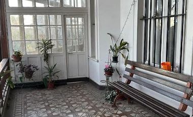 VENTA HERMOSA CASONA CONSTRUCCION  FINES SIGLO XIX ESTILO INGLES CON GRANDES GALERIAS Y CORREDORES PROPIOS DE LA EPOCA