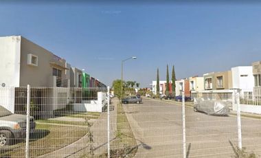 VENTA DE CASA GRANDE EN CAMPO DUQUE, FRACC CAMPO REAL, ZAPOPÁN, JALISCO