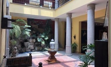 VENTA RESIDENCIA ESTILO COLONIAL MEXICANO EN BOSQUES DE LAS LOMAS CAS_5125 CM