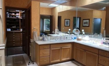 VENTA RESIDENCIA ESTILO COLONIAL MEXICANO EN BOSQUES DE LAS LOMAS CAS_5125 CM