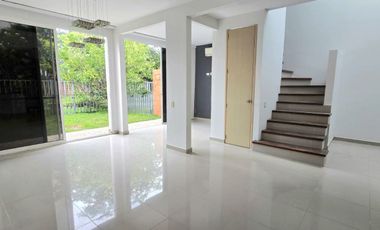 SE VENDE CASA EN EL CASTILLO, CONJUNTO CERRADO EN JAMUNDI